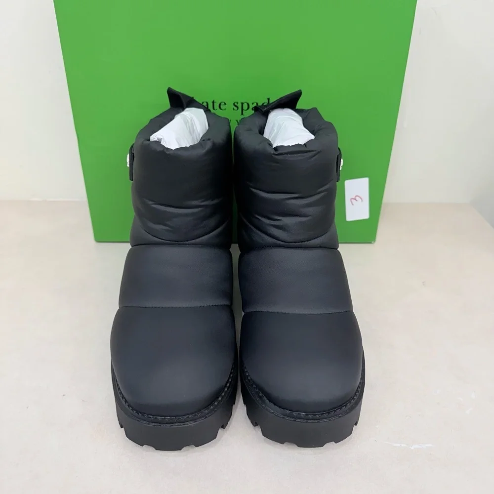 Kate Spade Puffed Pull-on Bootie in Black Size 7 (NWT)